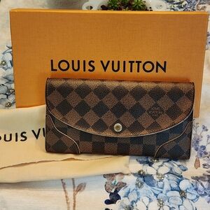 Louis Vuitton Caissa Wallet w/ Box & Dustbag